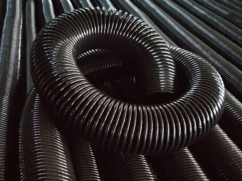 伸縮鋼絲軟管（3:1拉伸，表面光滑，耐低溫-23℃）